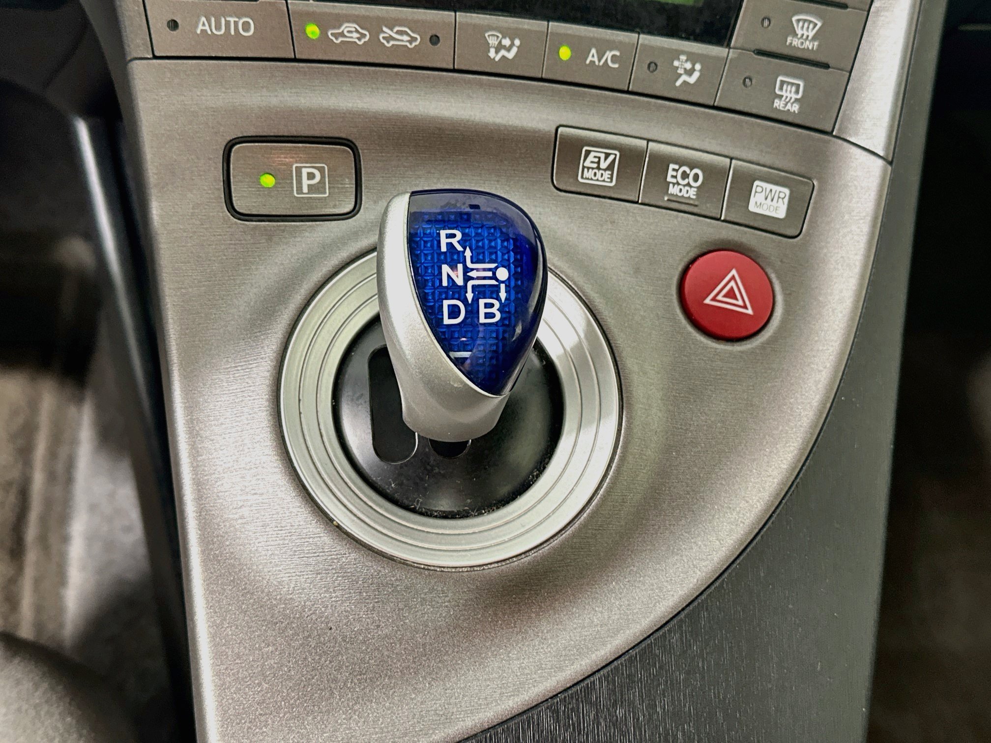 Used 2015 Toyota Prius Two FWD image 23