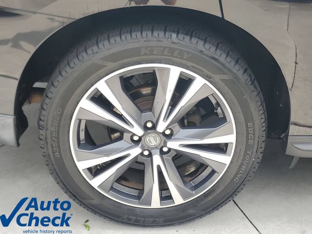 Used 2020 Nissan Pathfinder Platinum FWD image 8