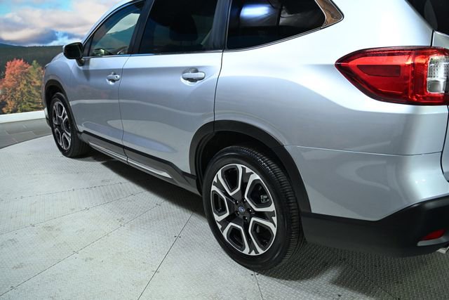 Certified 2023 Subaru Ascent Limited image 8