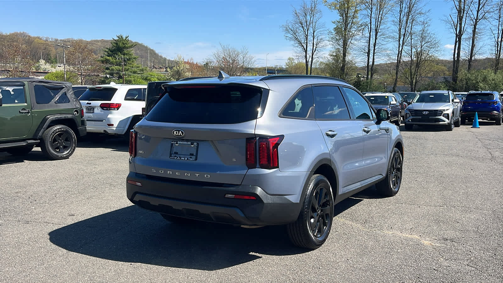 Used 2021 Kia Sorento S AWD/4WD image 4