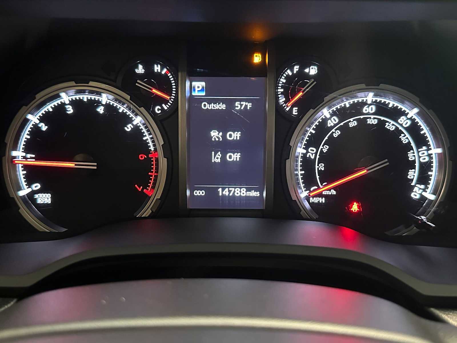 Certified 2024 Toyota 4Runner TRD Off-Road Premium w/ TRD Black Wheel Package (TMS) AWD/4WD image 12
