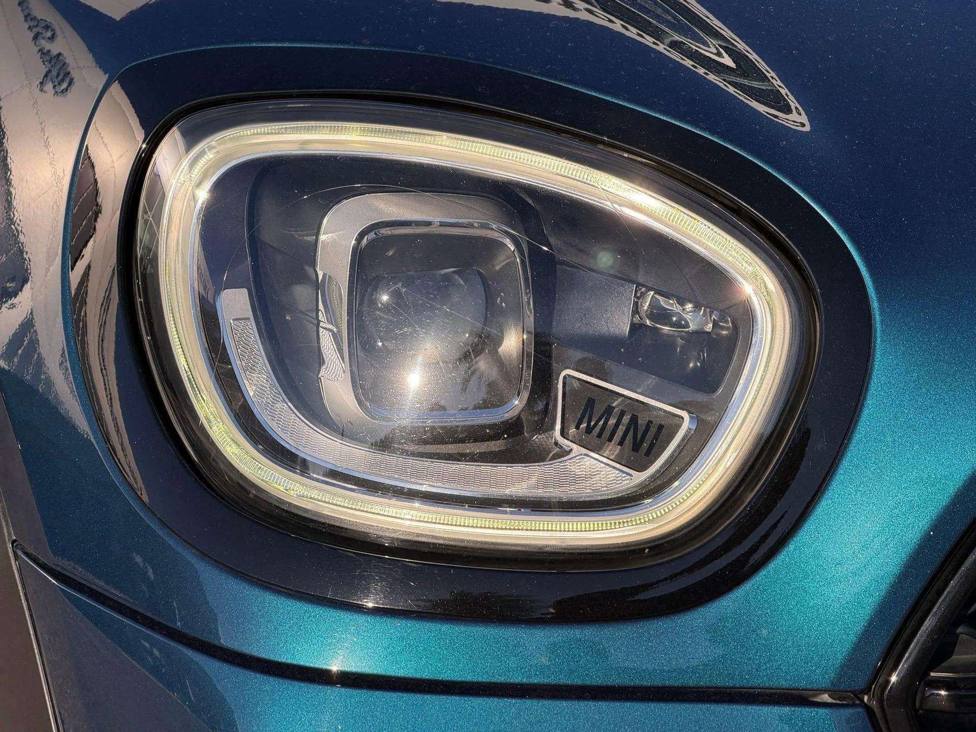 Used 2022 MINI Cooper Countryman S w/ Boardwalk Edition image 9