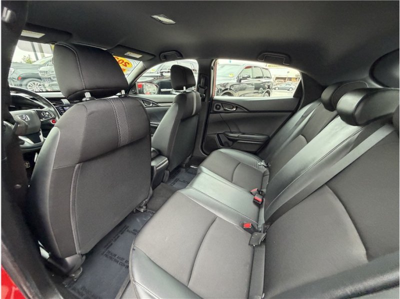 Used 2020 Honda Civic Sport image 21