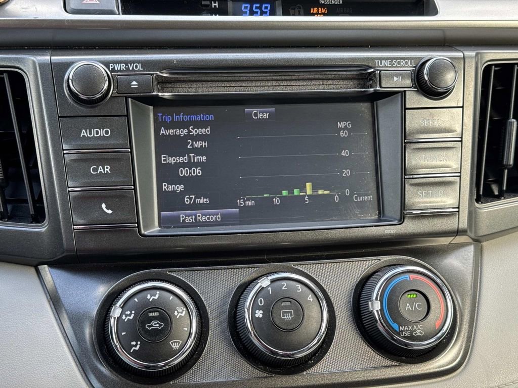 Used 2014 Toyota RAV4 LE image 26