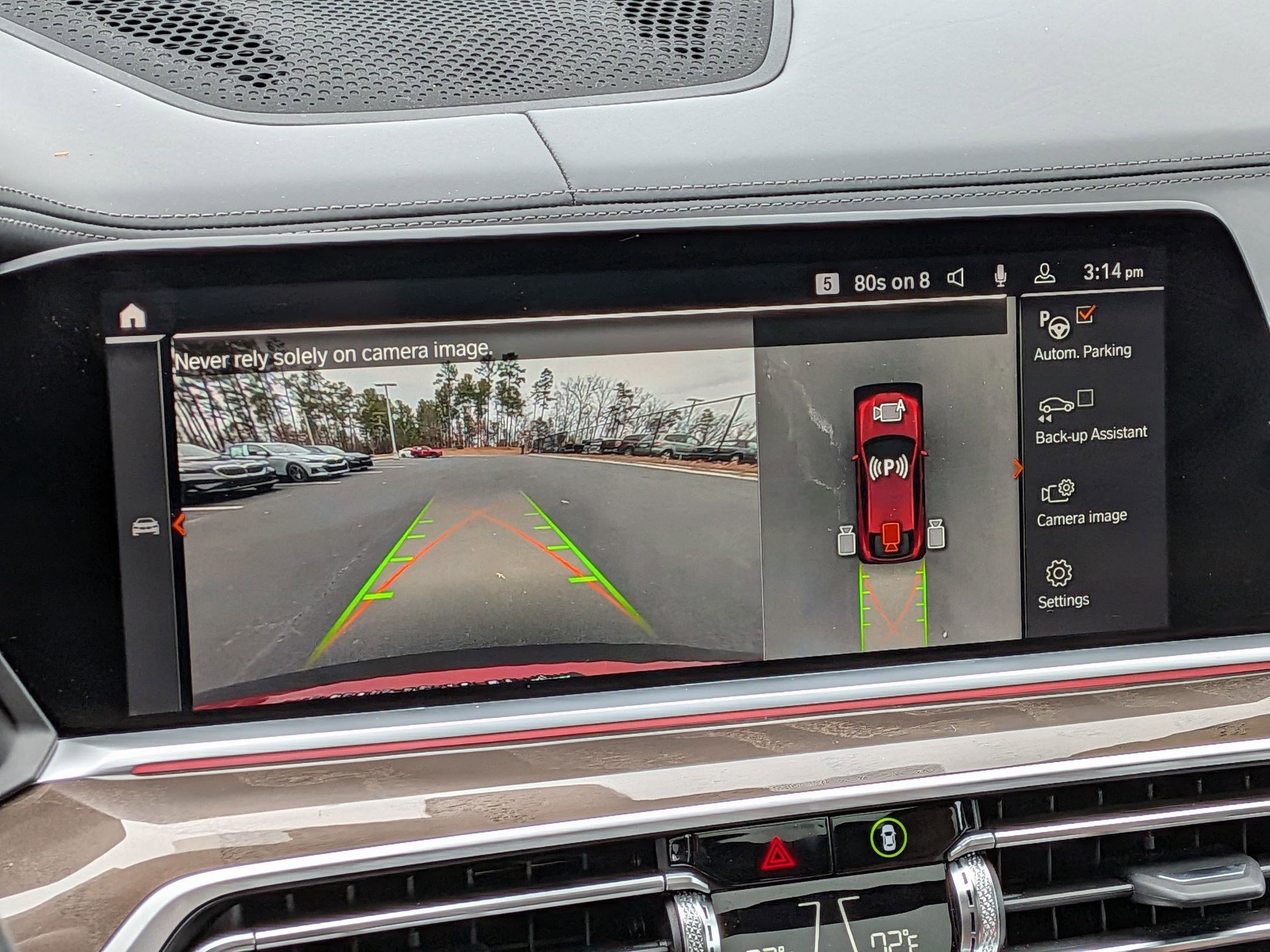 Used 2022 BMW X6 M50i w/ Executive Package image 21