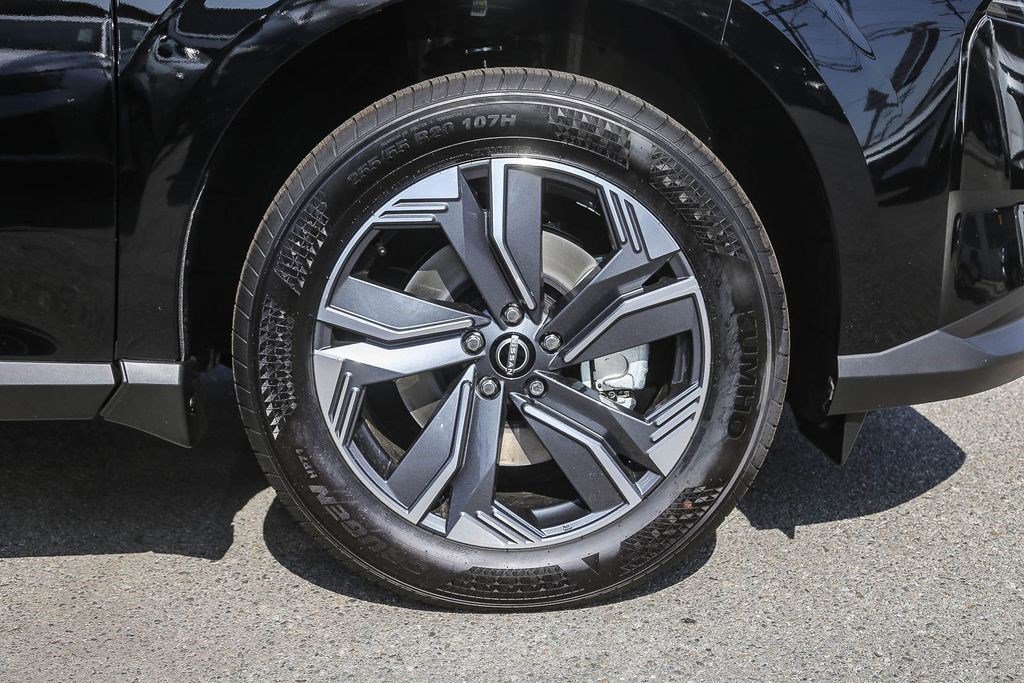New 2026 Nissan Murano SV AWD/4WD image 11