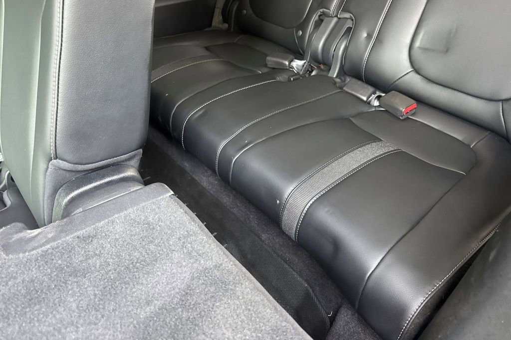 Certified 2025 Honda Pilot EX-L image 17