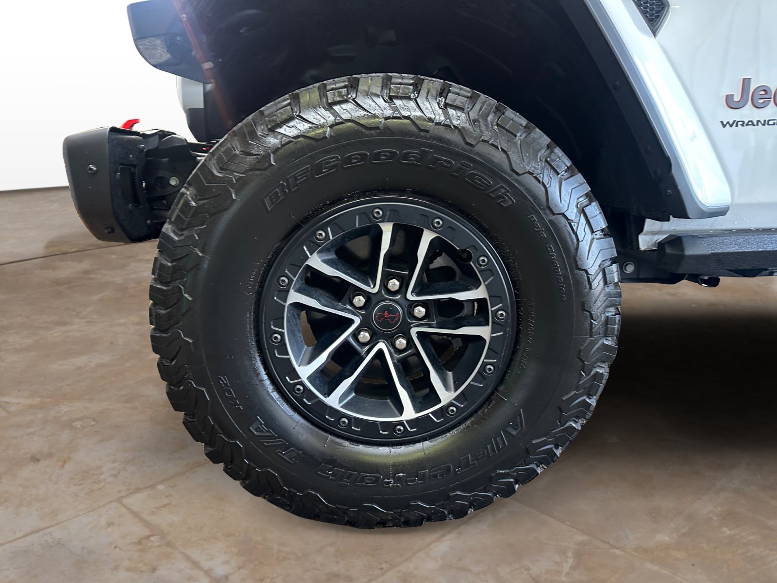 Used 2025 Jeep Wrangler Unlimited Rubicon AWD/4WD image 31