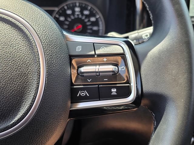 Used 2023 Kia Sorento EX AWD/4WD image 24