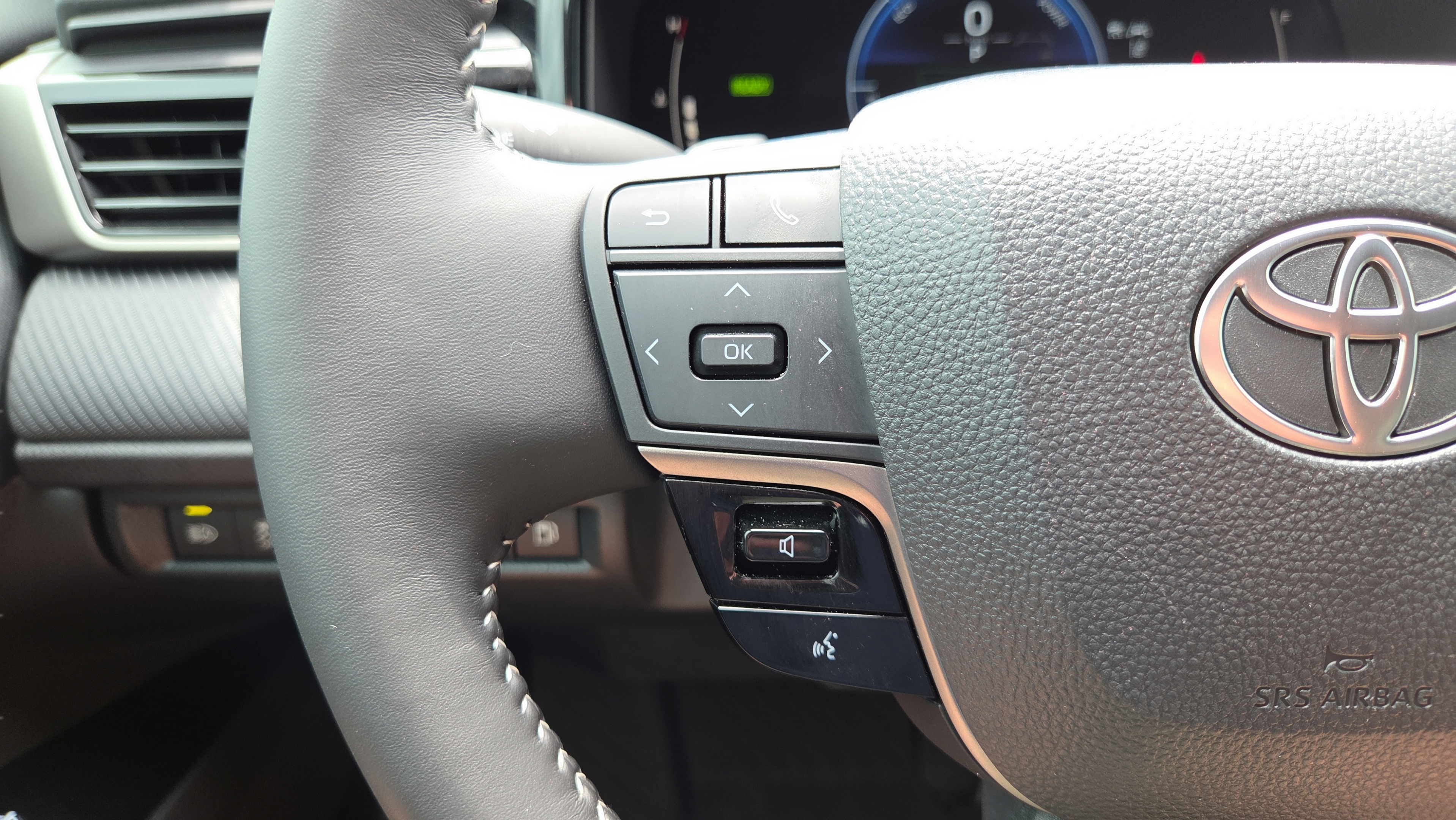 Certified 2025 Toyota Camry SE w/ Convenience Package FWD image 26