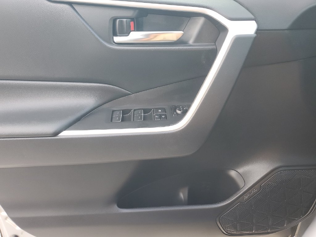 Certified 2024 Toyota RAV4 XLE w/ Convenience Package FWD image 19