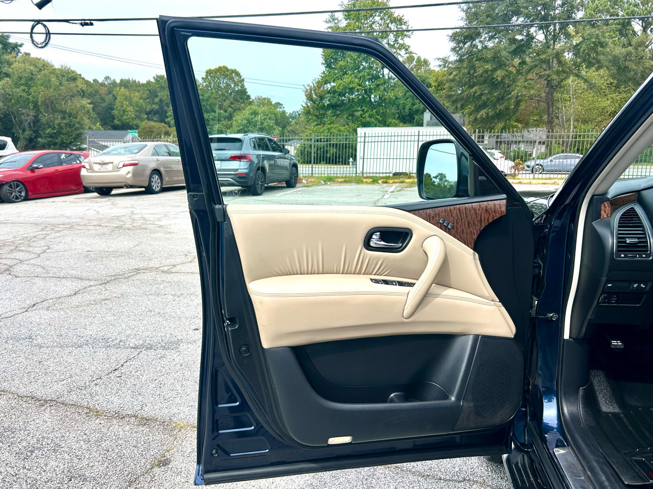 Used 2017 Nissan Armada Platinum w/ Captain Seat Package image 8