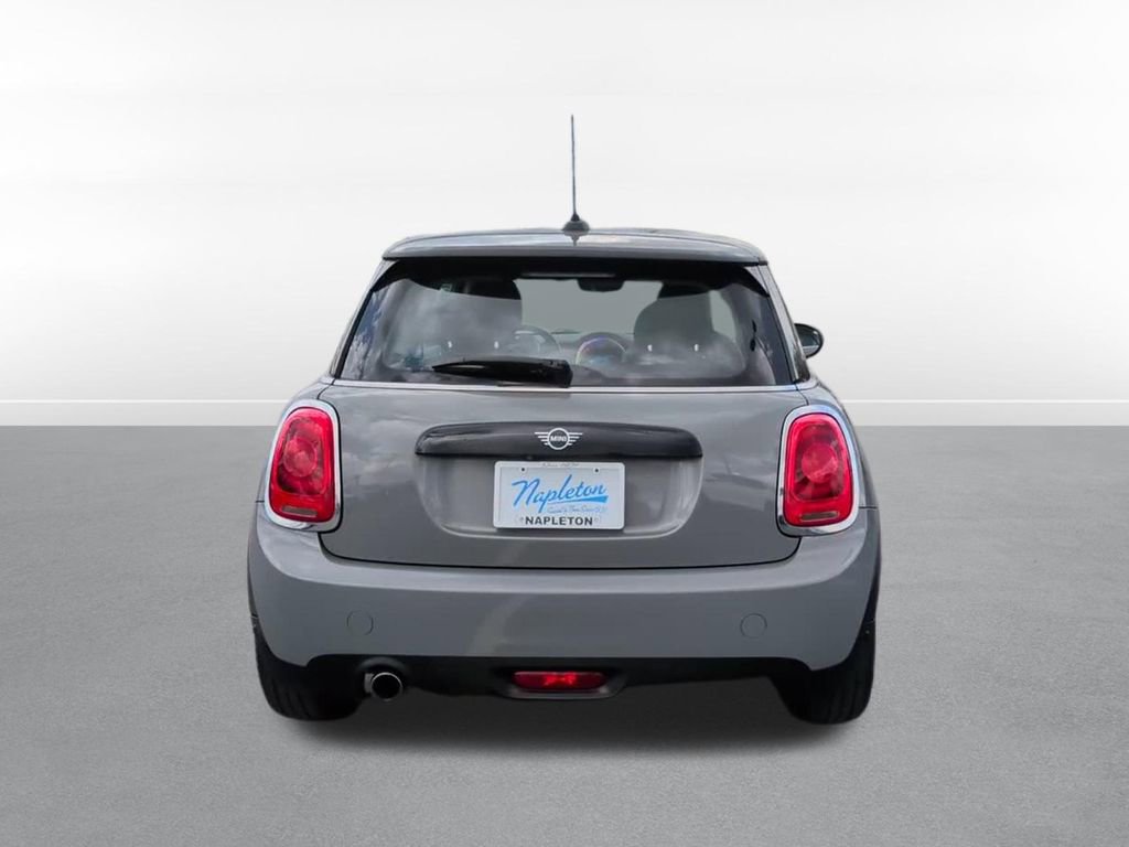Used 2019 MINI Cooper 2-Door Hardtop FWD image 7