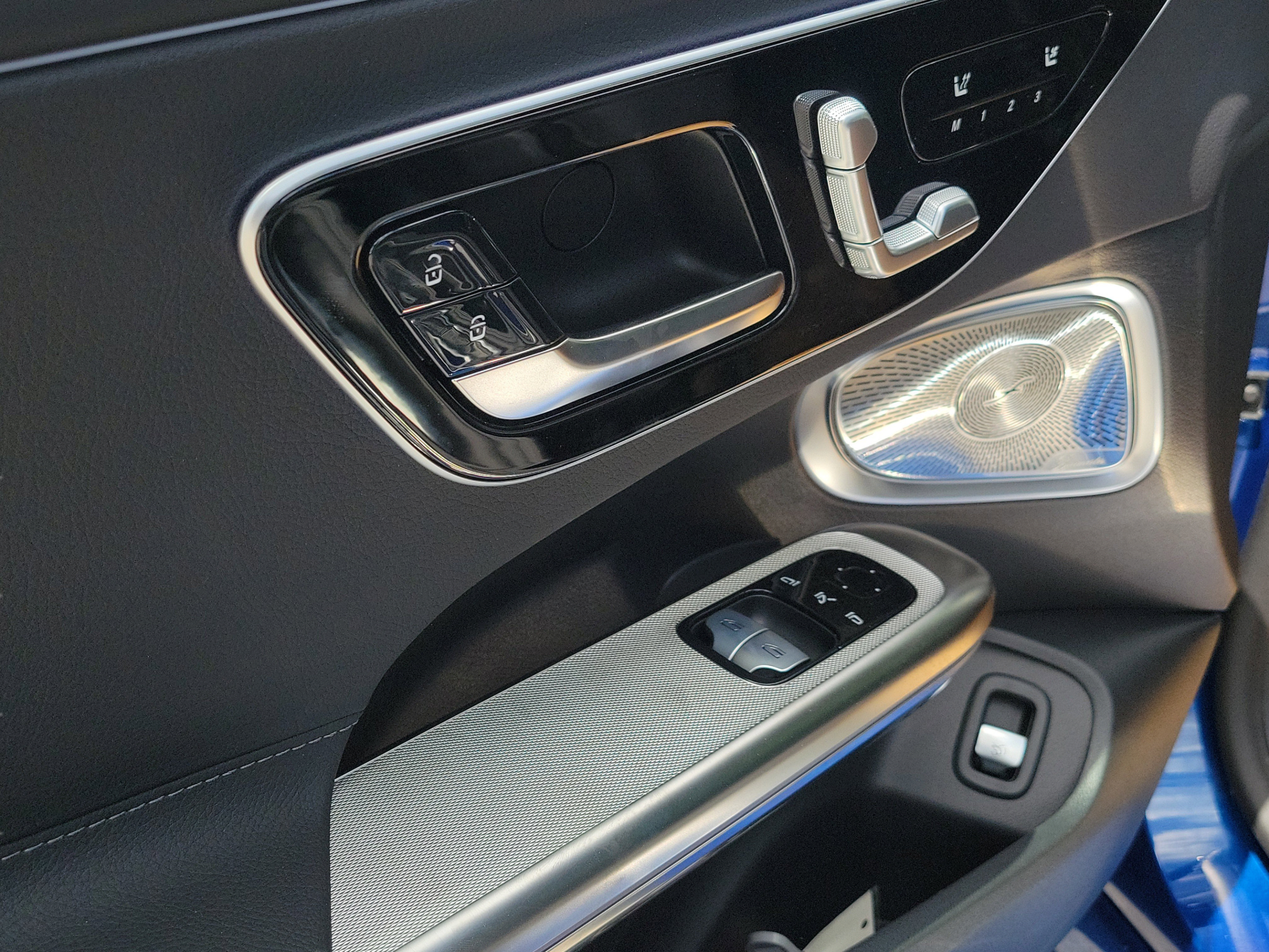 New 2026 Mercedes-Benz CLE 450 4MATIC Coupe image 8