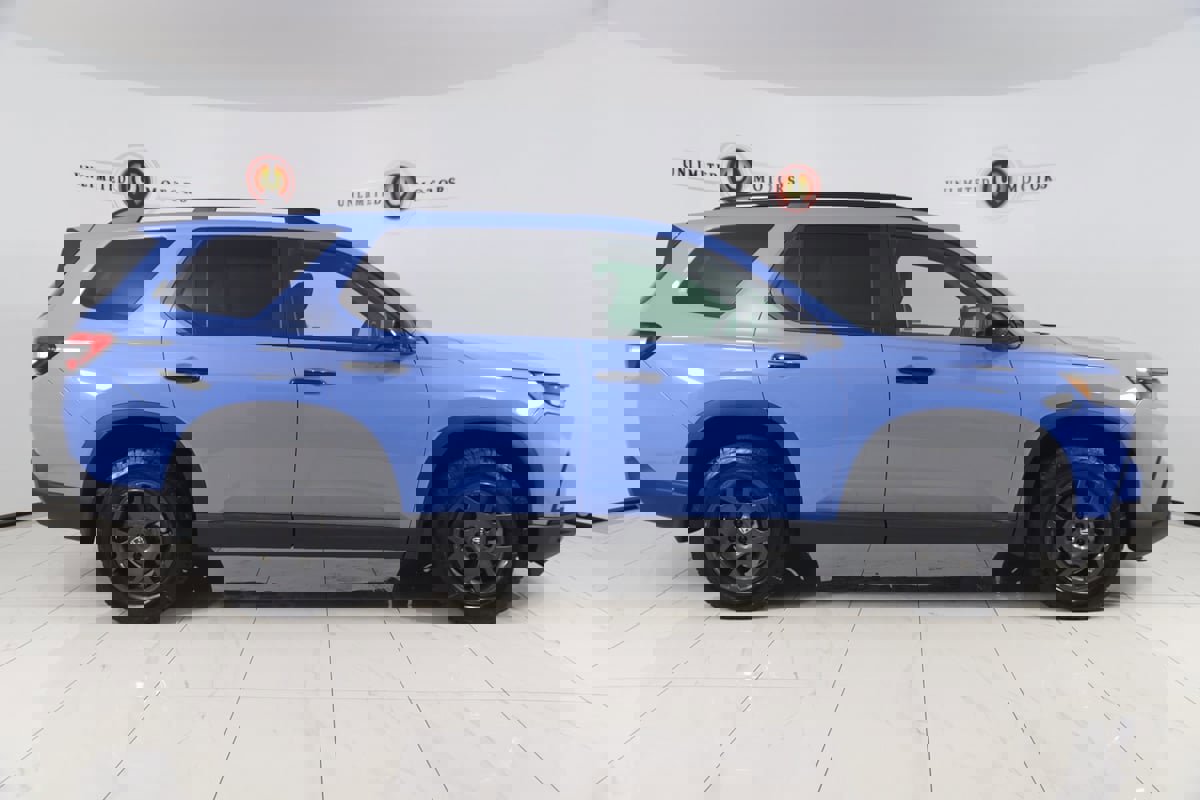 Used 2023 Honda Pilot TrailSport image 2