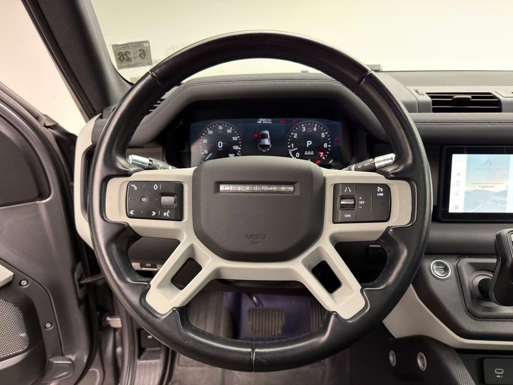 Used 2022 Land Rover Defender 110 X-Dynamic SE image 10