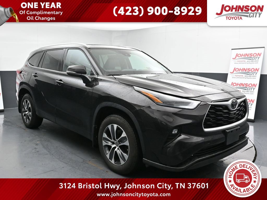 Used 2022 Toyota Highlander XLE