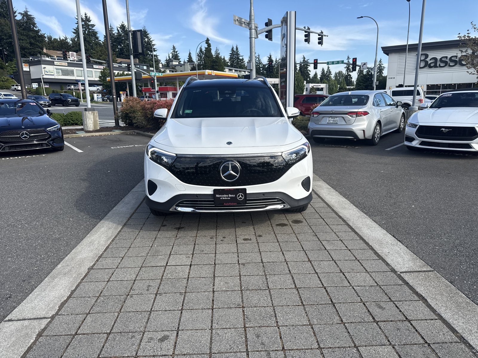 Certified 2024 Mercedes-Benz EQB 250+ image 8