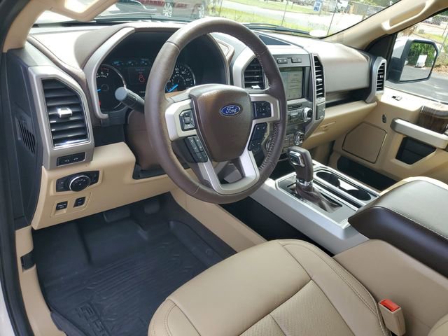 Used 2019 Ford F150 Lariat w/ Equipment Group 502A Luxury AWD/4WD image 17