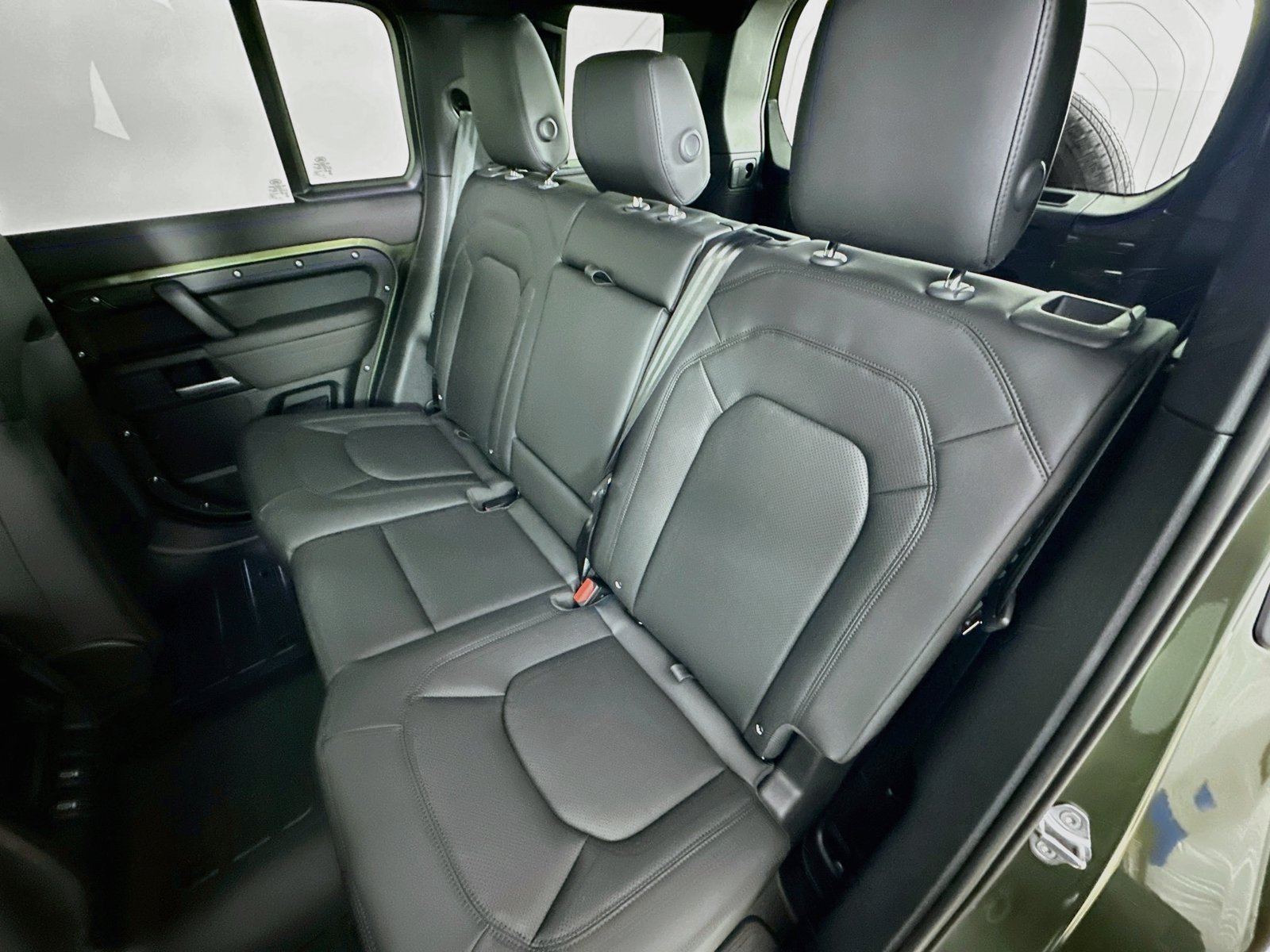 New 2026 Land Rover Defender 110 S AWD/4WD image 37