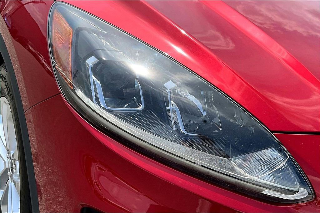 Used 2020 Ford Escape SE image 33