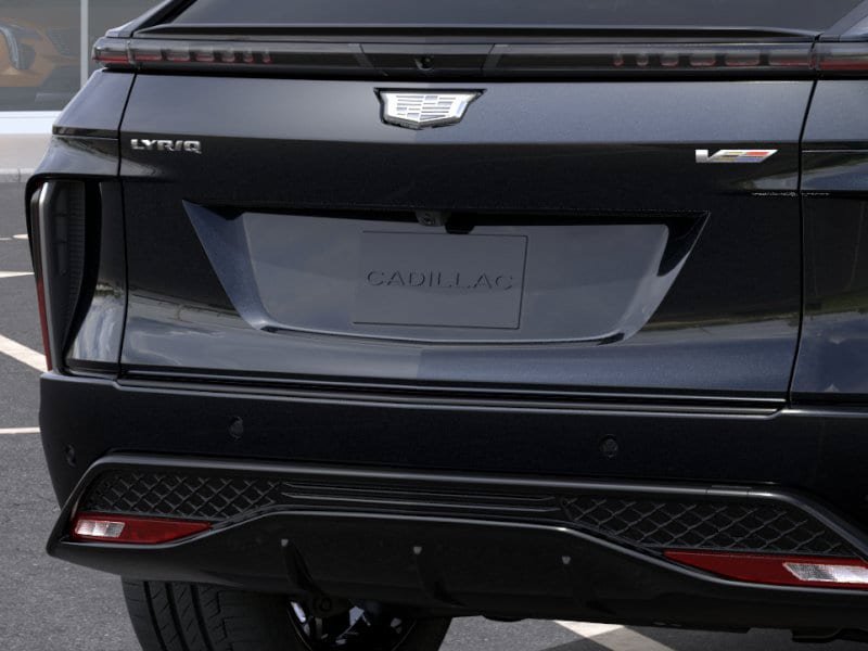 New 2026 Cadillac Lyriq V AWD/4WD image 14