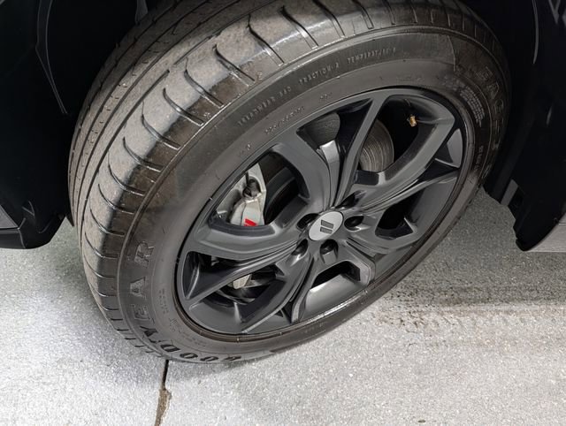 Used 2024 Dodge Hornet R/T Plus w/ R/T Blacktop Package image 9