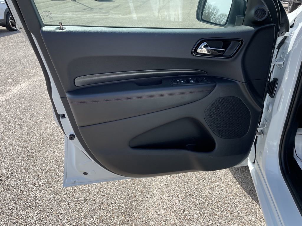 Used 2025 Dodge Durango GT image 12