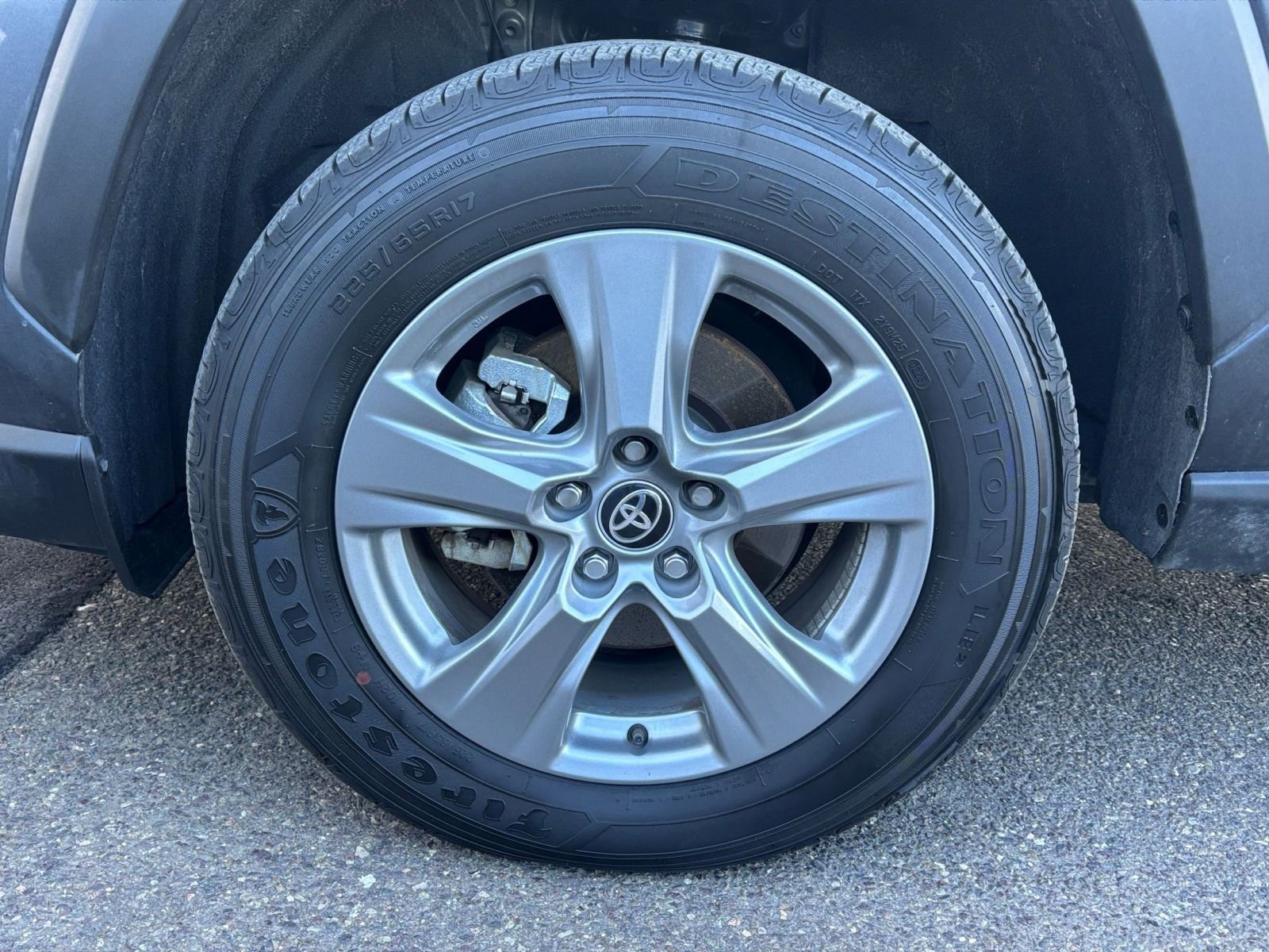 Used 2025 Toyota RAV4 LE image 25