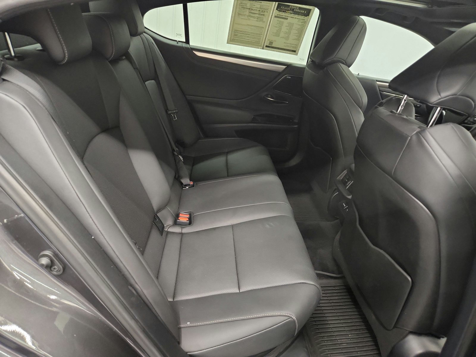Used 2024 Lexus ES 300h F Sport w/ Accessory Package (Z2) FWD image 43