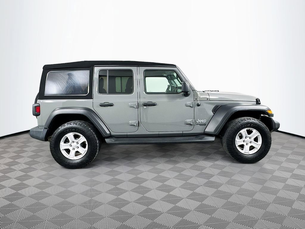 Used 2021 Jeep Wrangler Unlimited Sport image 4