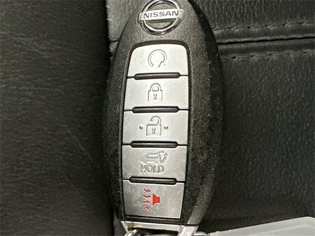 Used 2018 Nissan Pathfinder SL image 17