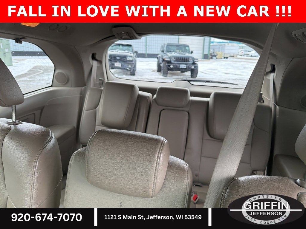 Used 2015 Honda Odyssey Touring Elite image 22