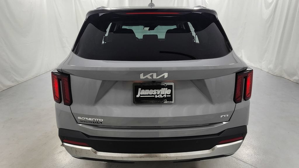 New 2026 Kia Sorento S AWD/4WD image 4