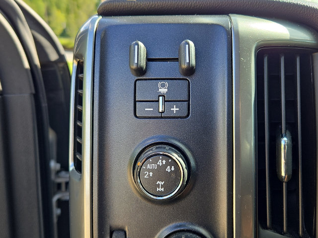 Used 2016 Chevrolet Silverado 1500 LT w/ All Star Edition AWD/4WD image 9