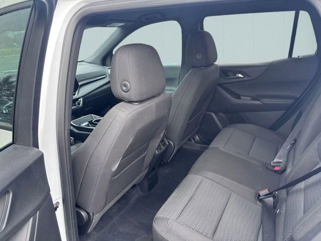 Used 2025 Chevrolet Equinox LT image 30