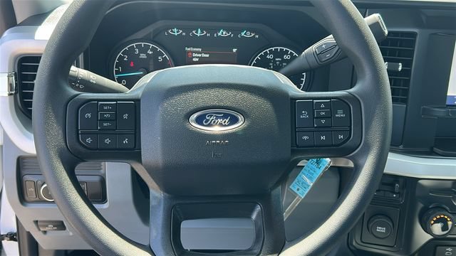 New 2026 Ford F250 XL w/ XL Chrome Package RWD image 19