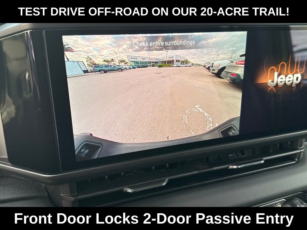 New 2026 Jeep Gladiator Sahara image 13