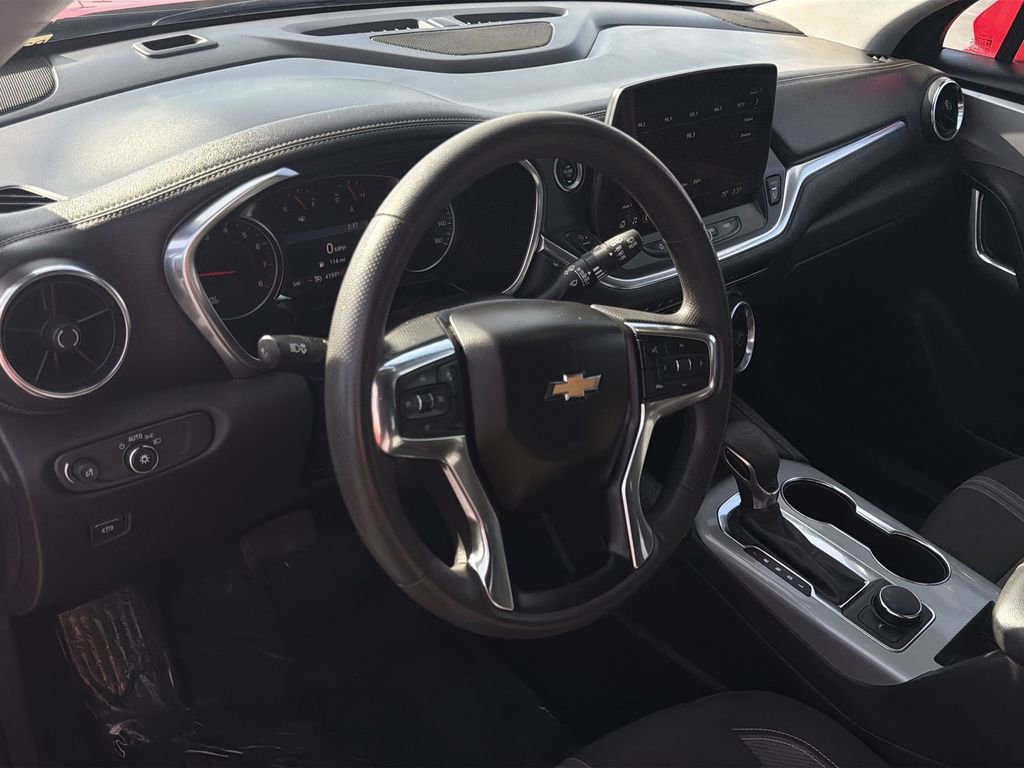 Used 2023 Chevrolet Blazer LT image 10