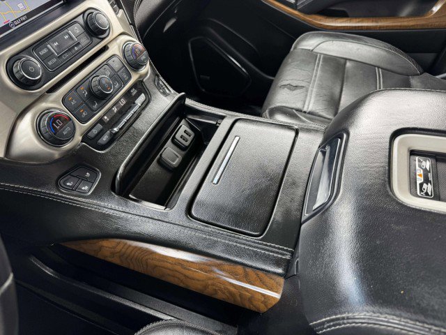 Used 2018 GMC Yukon XL Denali w/ Denali Ultimate Package AWD/4WD image 35