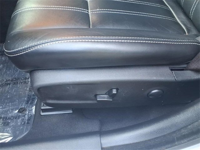 Used 2023 Chrysler 300 S image 16