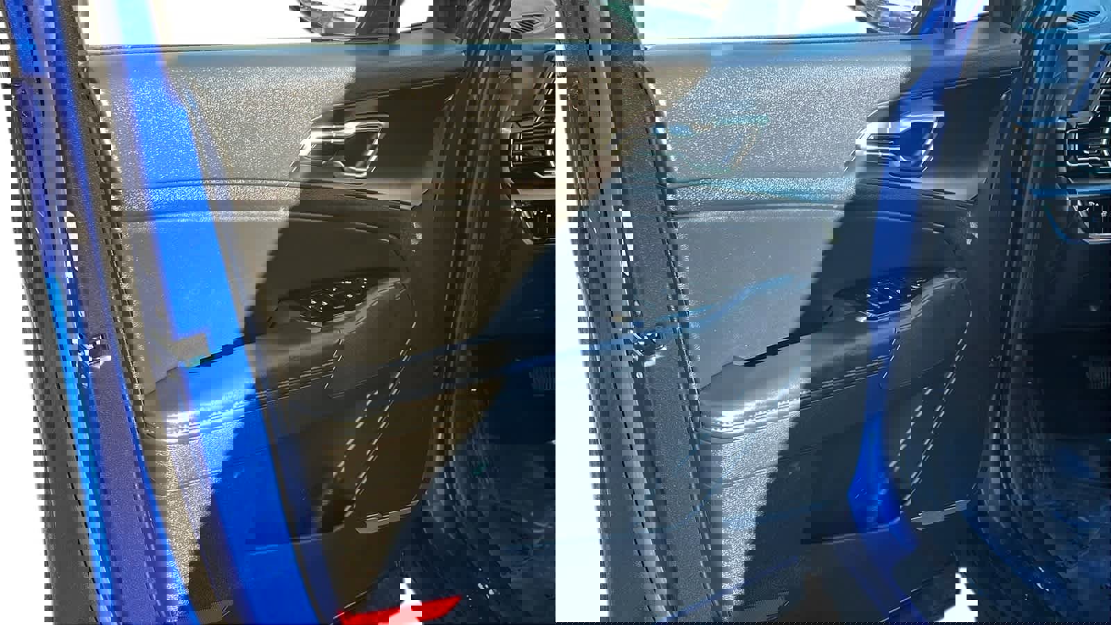 Used 2024 Kia Sportage EX image 10