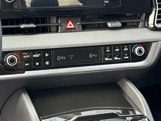 Used 2023 Kia Sportage LX image 18