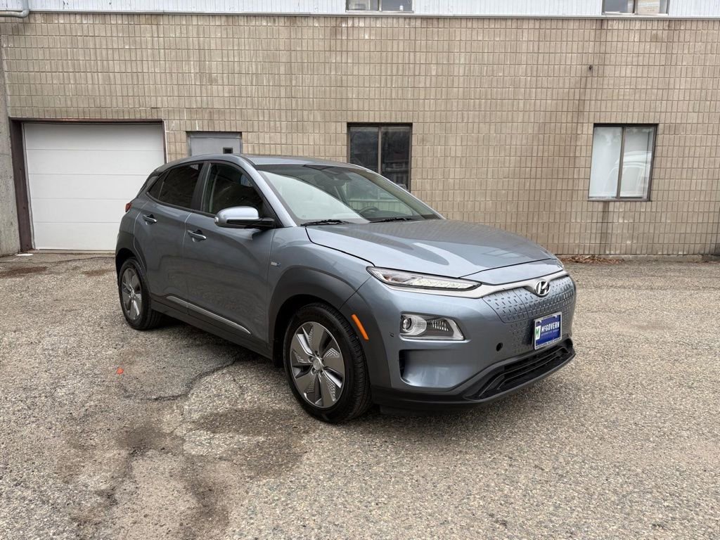 Used 2020 Hyundai Kona Limited w/ Cargo Package image 8