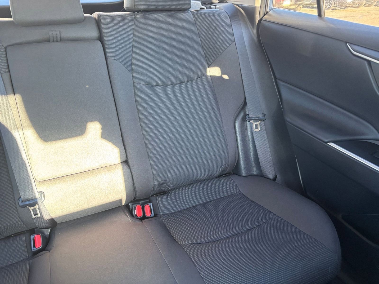 Used 2025 Toyota RAV4 LE image 33