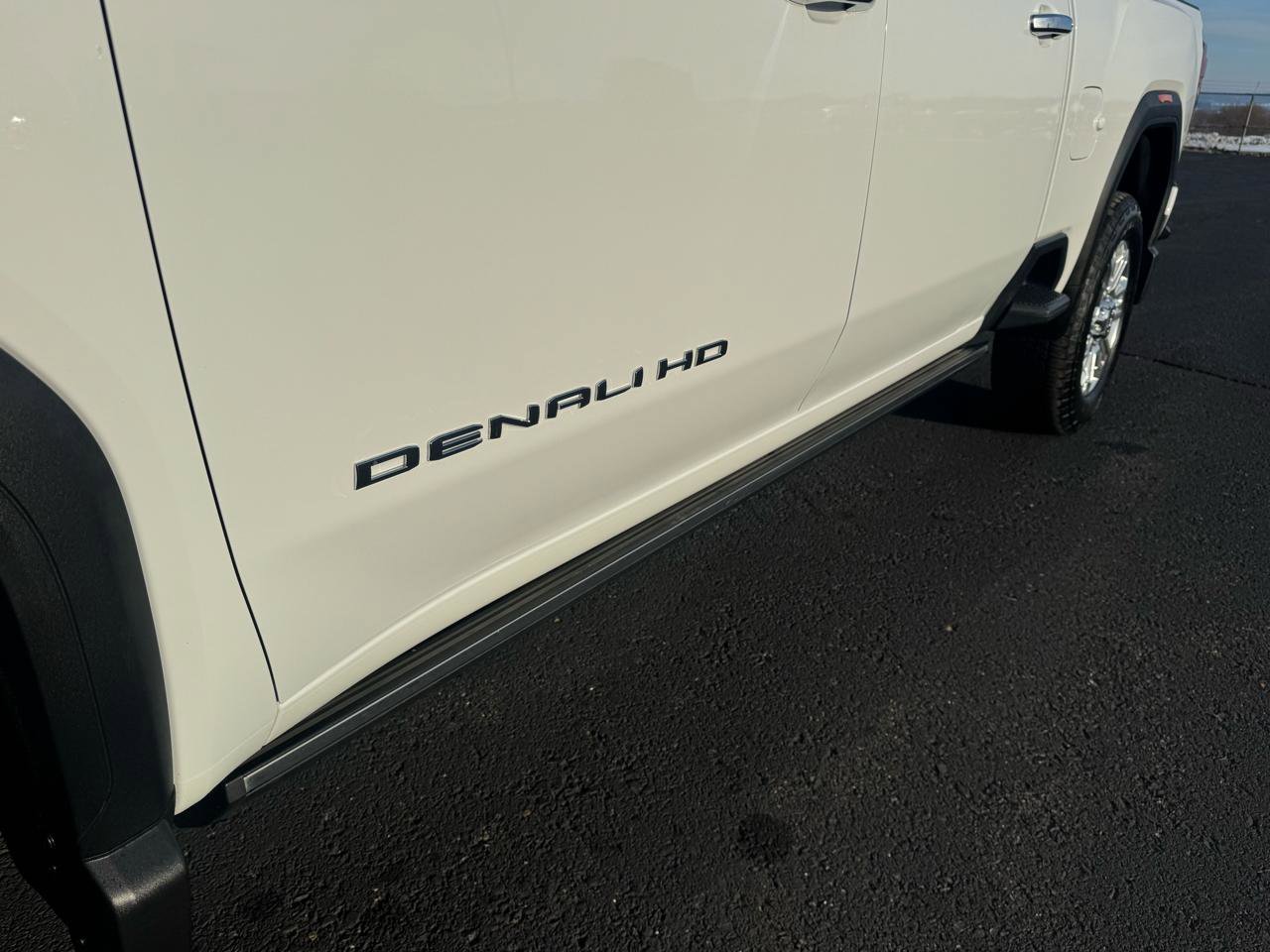 Used 2022 GMC Sierra 2500 Denali AWD/4WD image 29