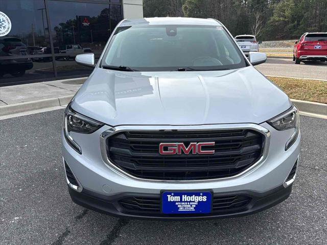 Used 2021 GMC Terrain SLE image 2