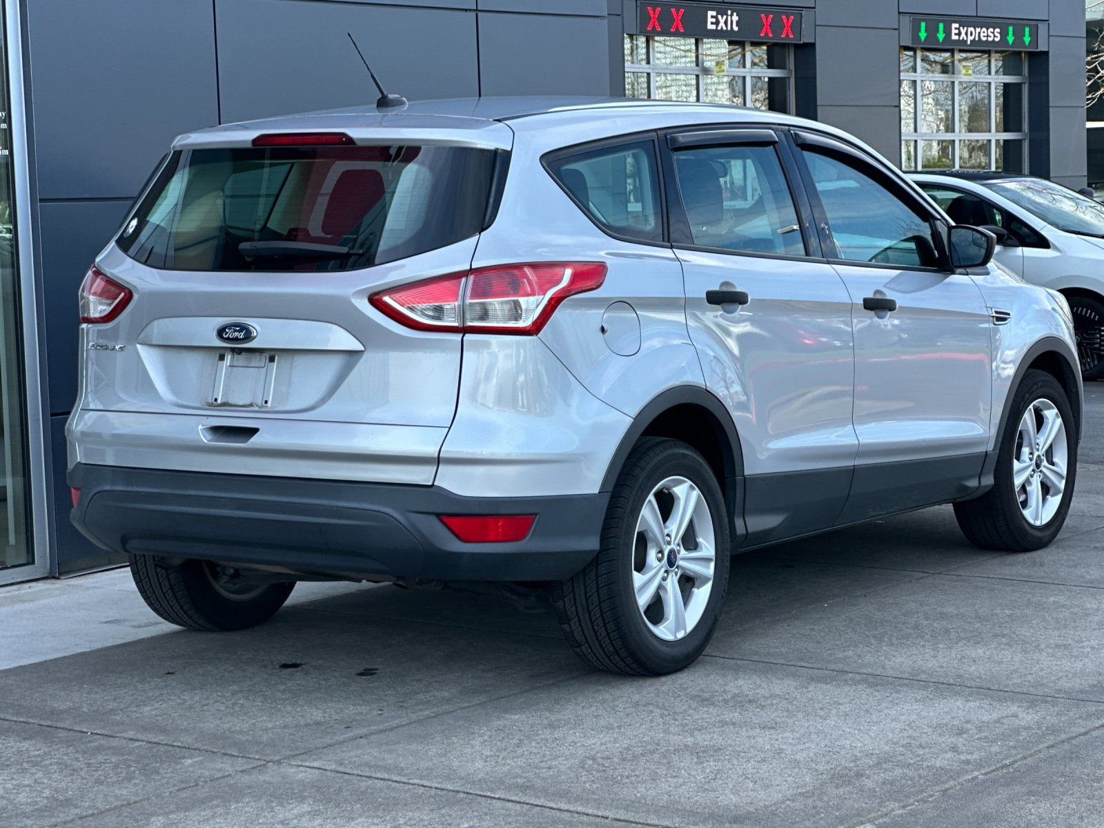 Used 2016 Ford Escape S image 3