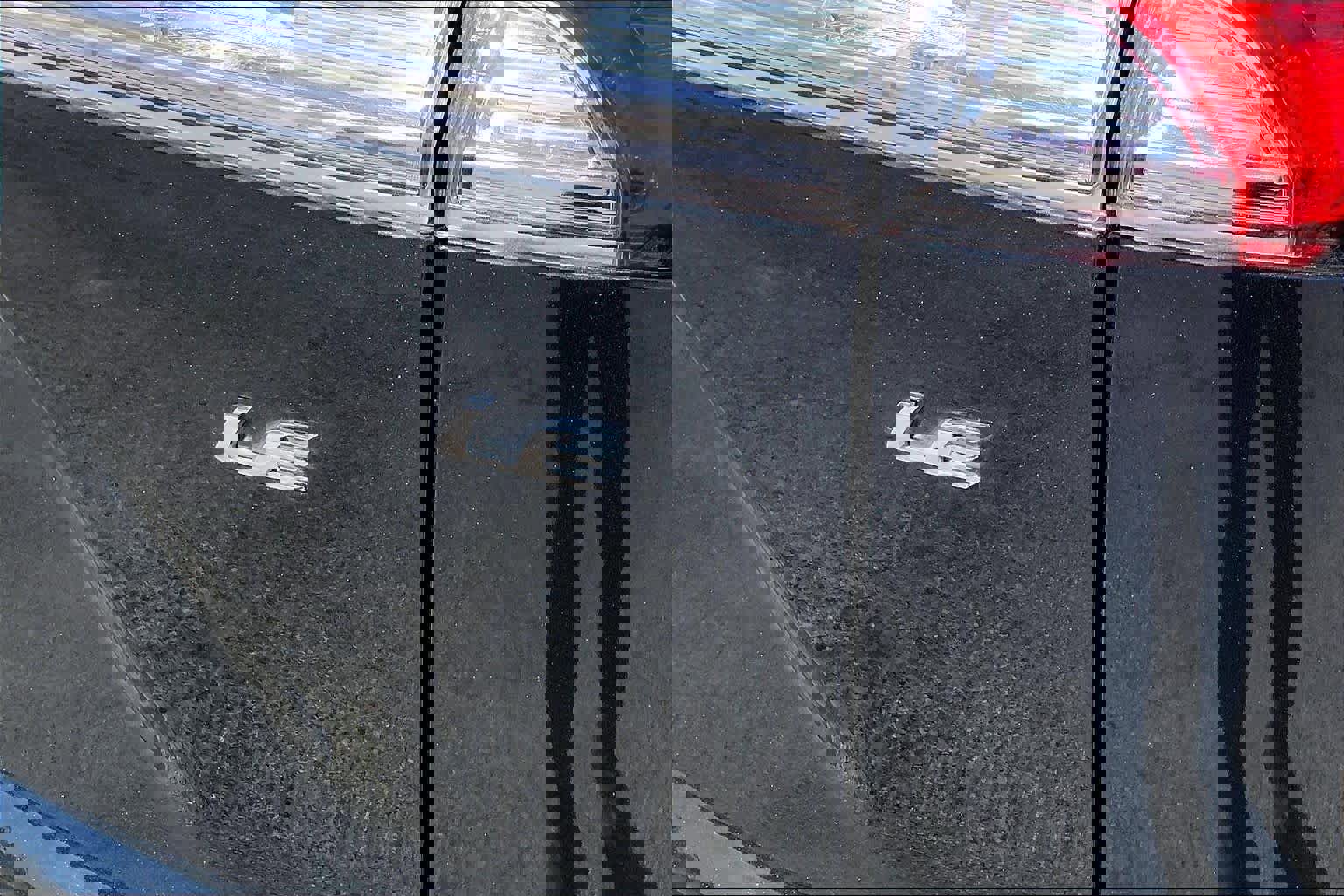 Used 2025 Toyota Corolla Cross LE image 28