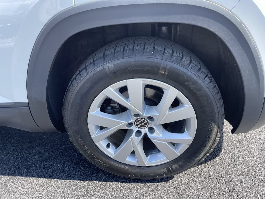 Certified 2021 Volkswagen Atlas Cross Sport S AWD/4WD image 8